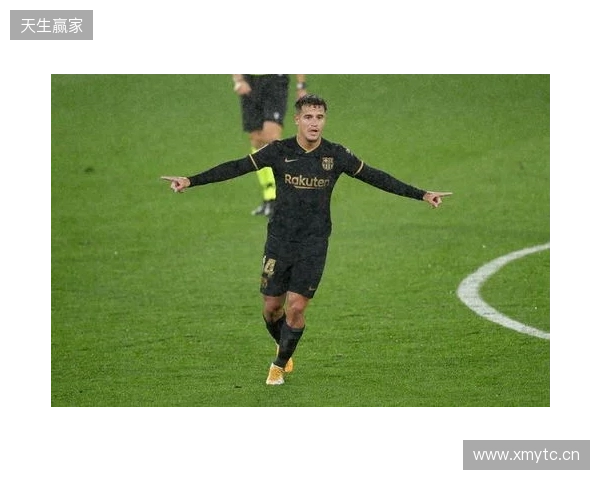 巴萨官方：莱万左眼眶骨折，将缺席对阵马竞的比赛